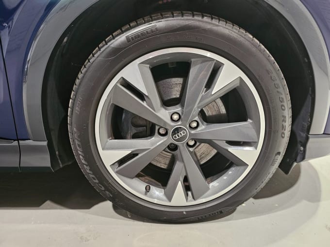 2025 Audi Q4 E-tron