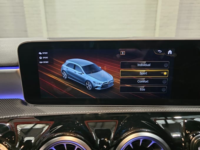 2025 Mercedes-benz A-class