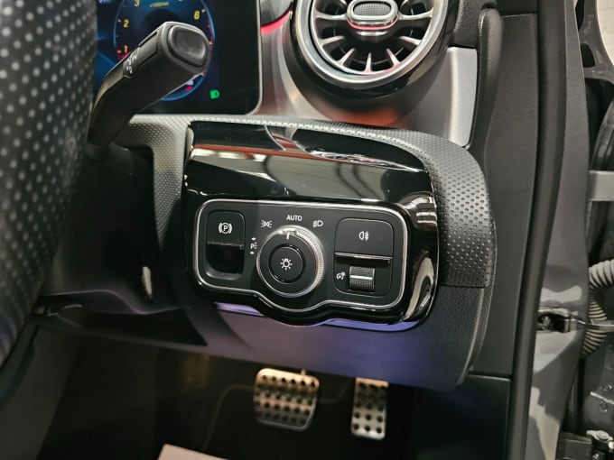 2025 Mercedes-benz A-class