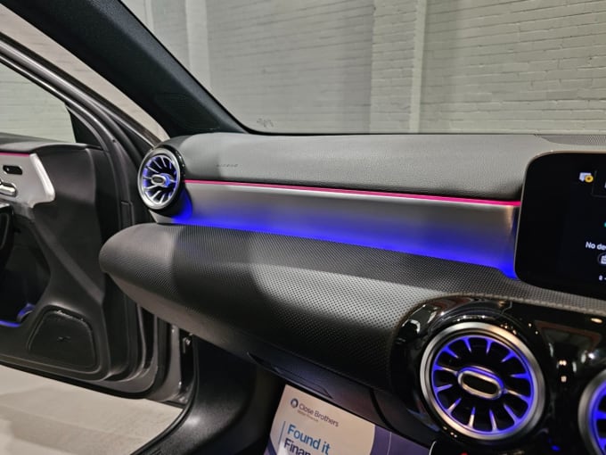 2025 Mercedes-benz A-class