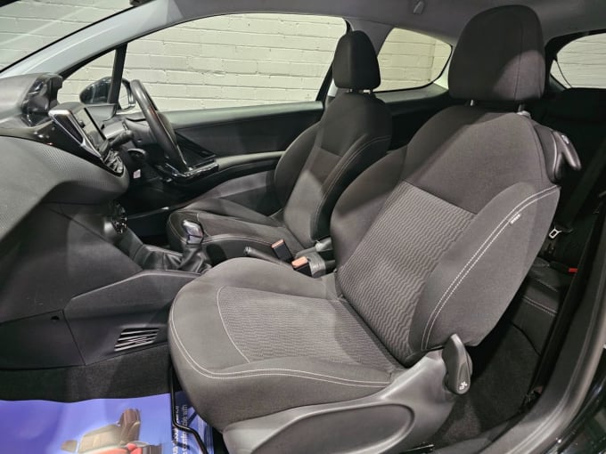 2025 Peugeot 208
