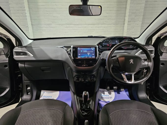 2025 Peugeot 208