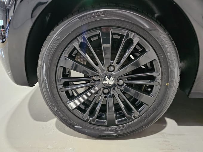 2025 Peugeot 208