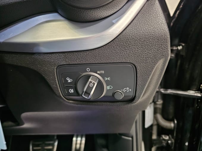 2017 Audi Q2