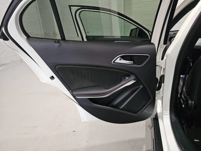 2025 Mercedes-benz Gla