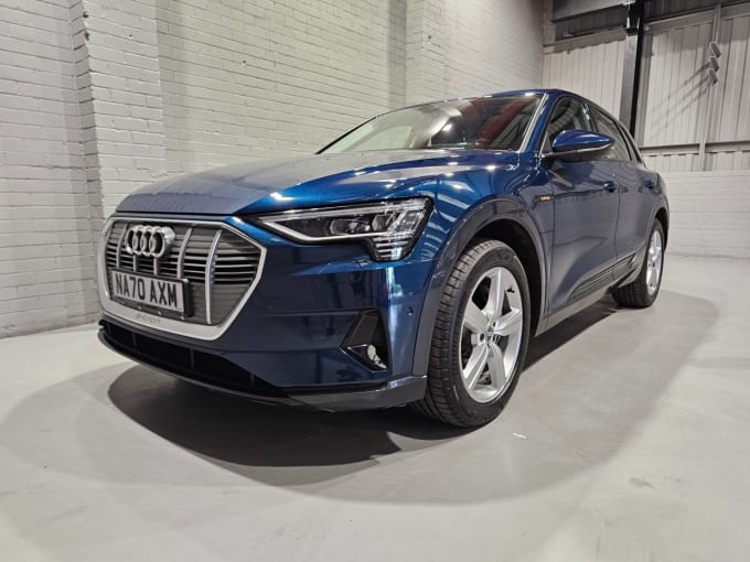 2025 Audi E-tron