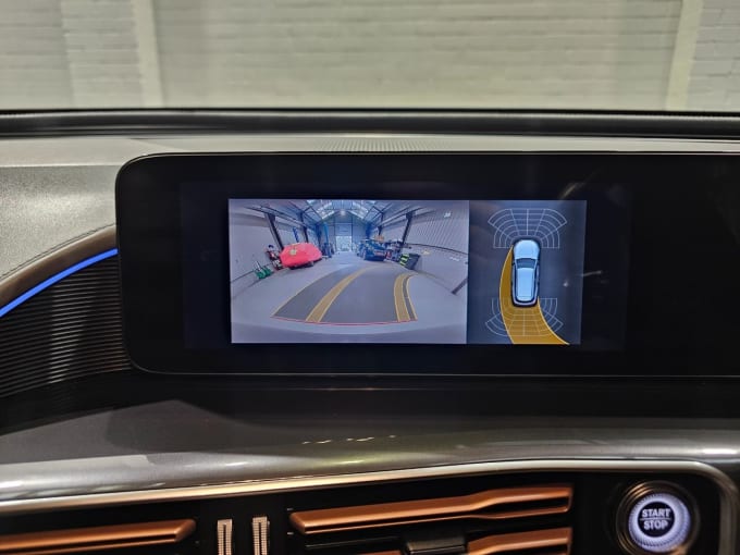 2025 Mercedes-benz Eqc
