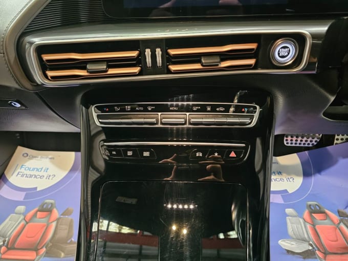 2025 Mercedes-benz Eqc
