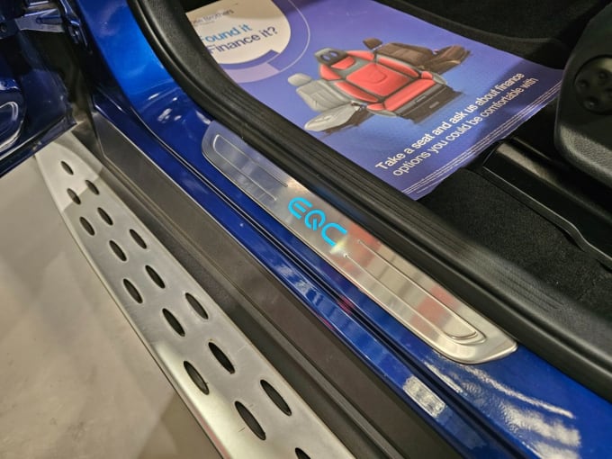 2025 Mercedes-benz Eqc