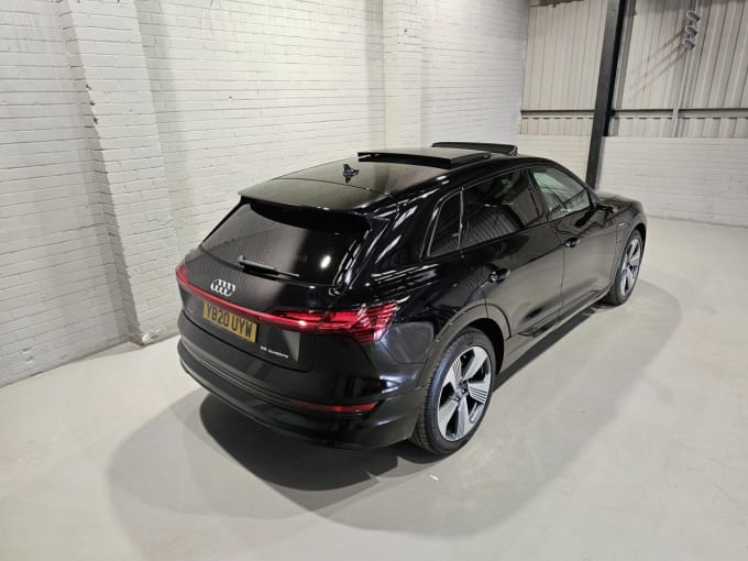 2025 Audi E-tron