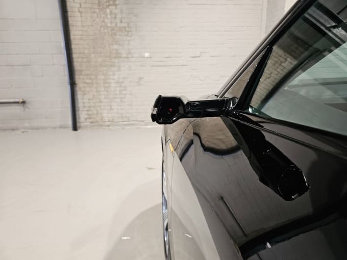 2025 Audi E-tron