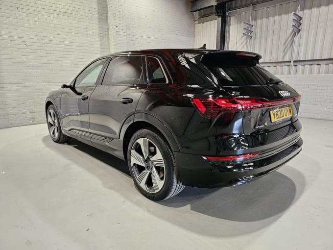 2025 Audi E-tron