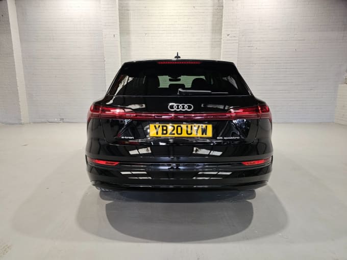 2025 Audi E-tron