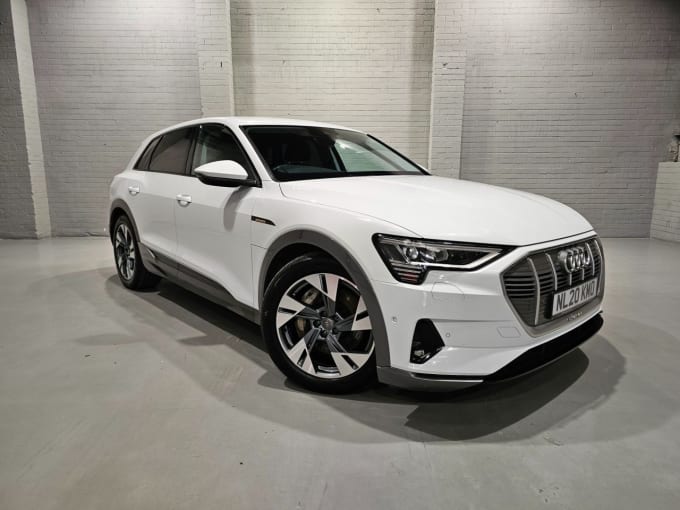 2025 Audi E-tron