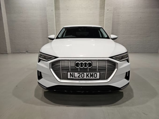 2025 Audi E-tron