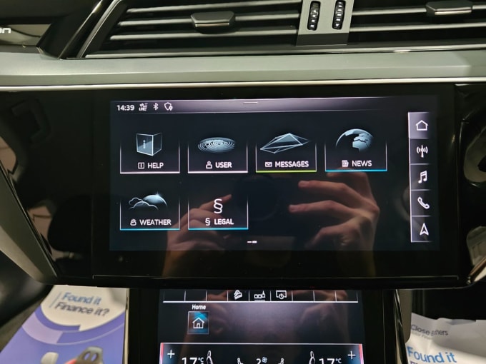 2025 Audi E-tron