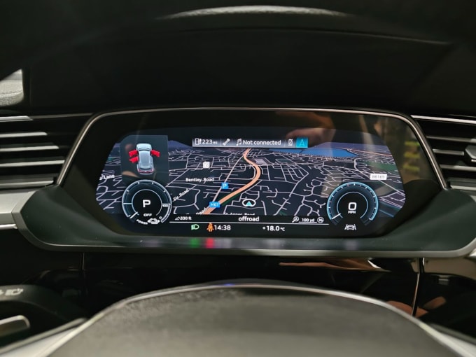 2025 Audi E-tron
