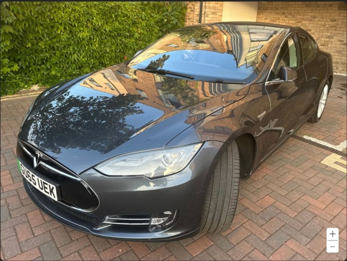 2025 Tesla Model S