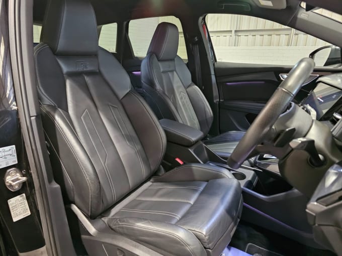 2025 Audi Q4 E-tron