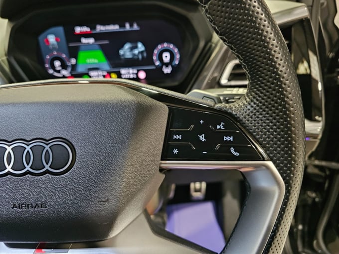 2025 Audi Q4 E-tron