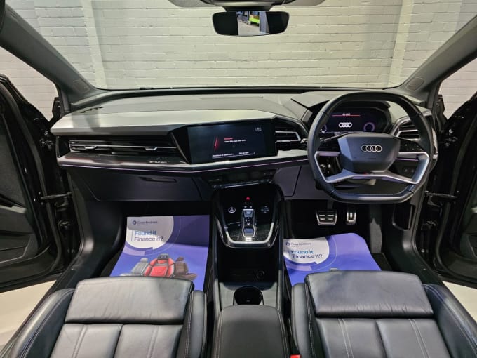 2025 Audi Q4 E-tron