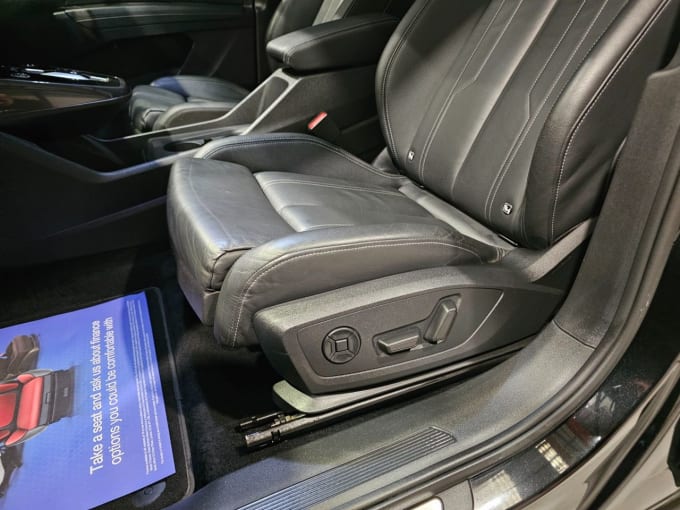 2025 Audi Q4 E-tron