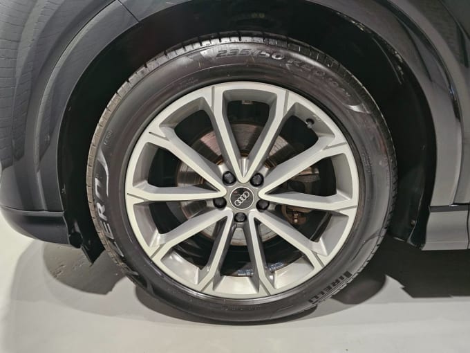2025 Audi Q4 E-tron