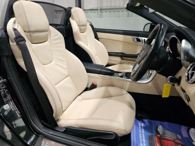 2025 Mercedes-benz Slk