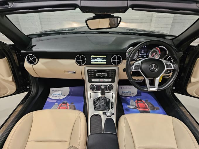 2025 Mercedes-benz Slk