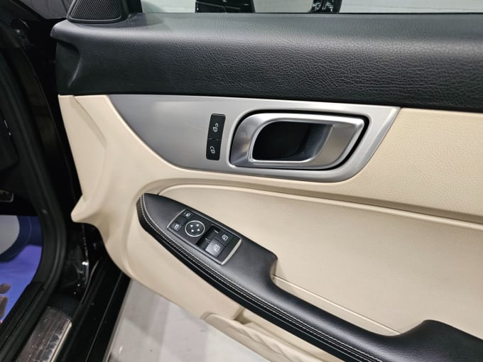 2025 Mercedes-benz Slk