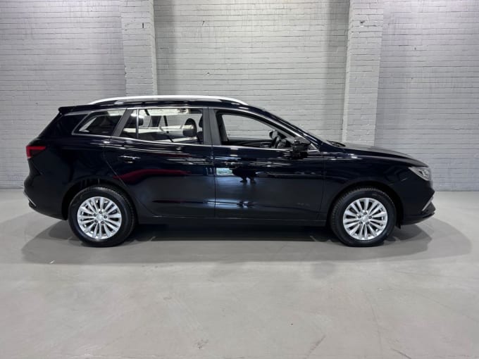2025 Mg Mg5
