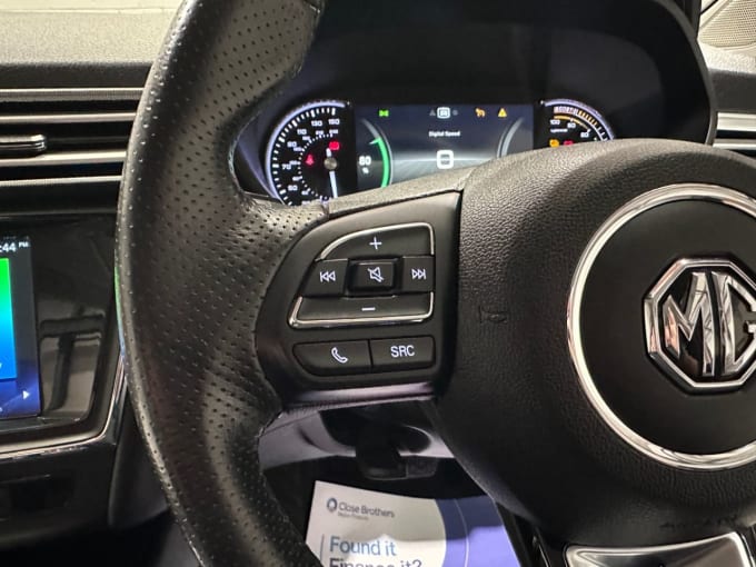 2025 Mg Mg5