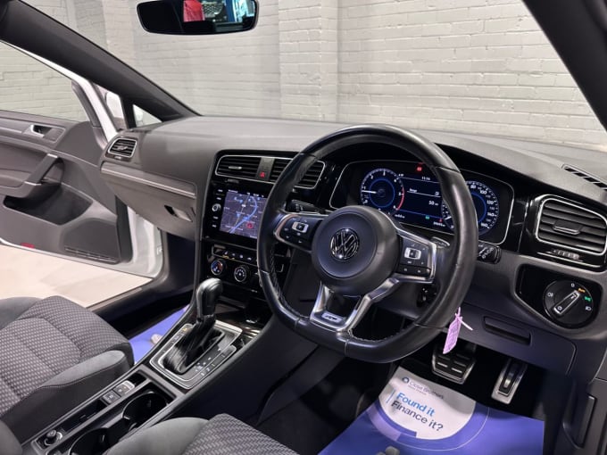 2025 Volkswagen Golf