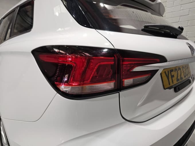 2022 Mg Mg5