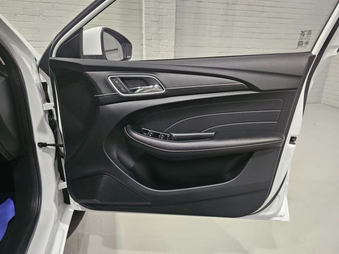 2022 Mg Mg5