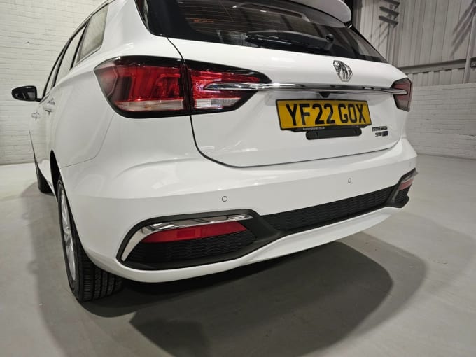 2022 Mg Mg5
