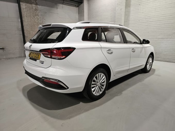 2022 Mg Mg5