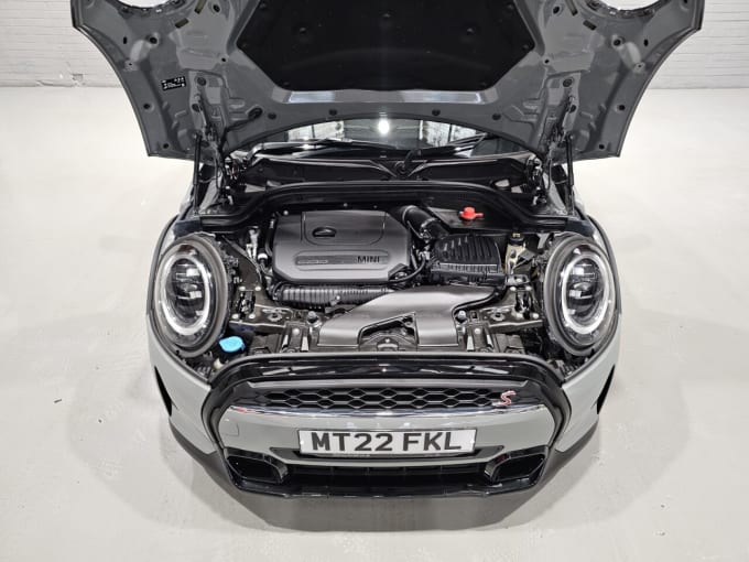 2022 Mini Hatch