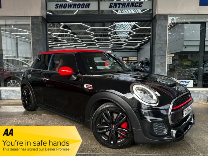 2025 Mini Hatch