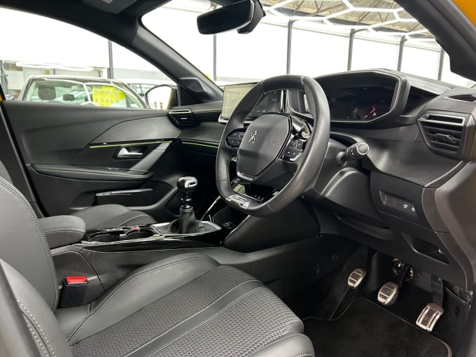 2025 Peugeot 208