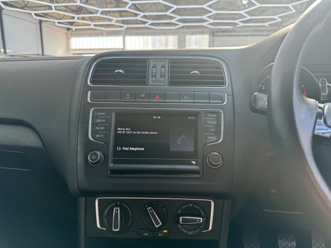 2025 Volkswagen Polo