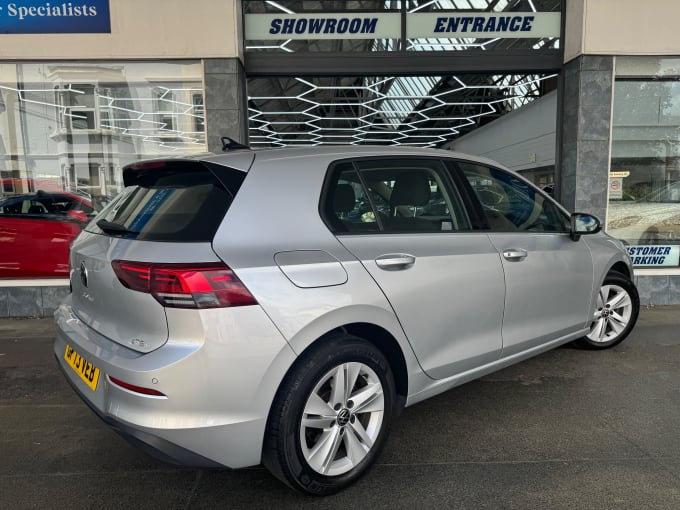 2025 Volkswagen Golf