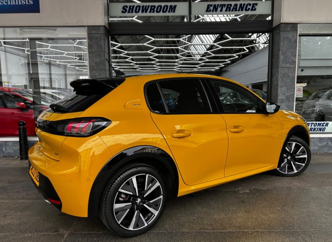 2025 Peugeot 208