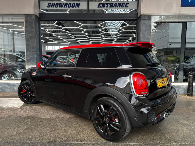 2025 Mini Hatch