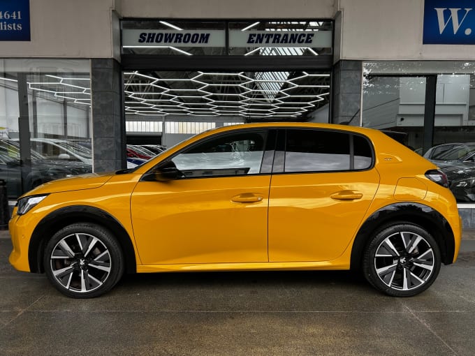 2025 Peugeot 208