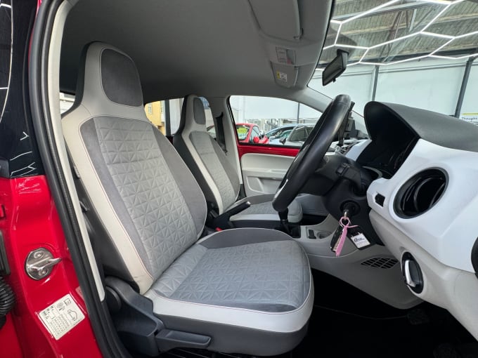 2025 Volkswagen Up!