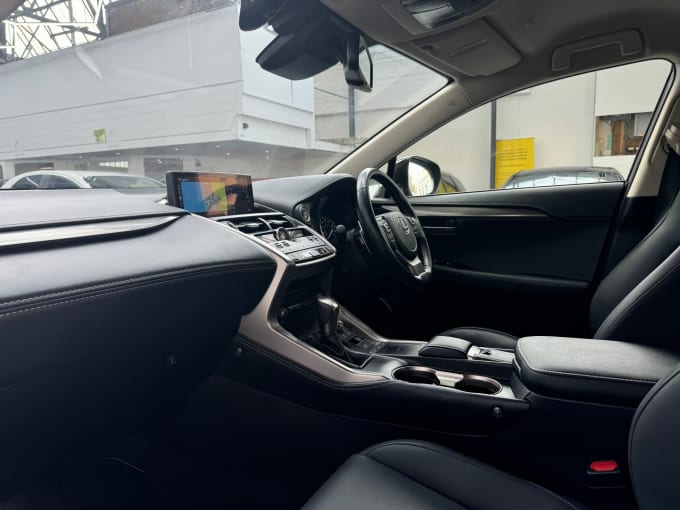 2025 Lexus Nx
