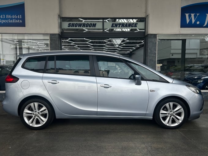 2025 Vauxhall Zafira Tourer