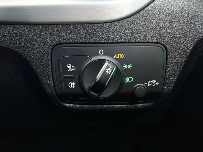 2025 Audi Sq2
