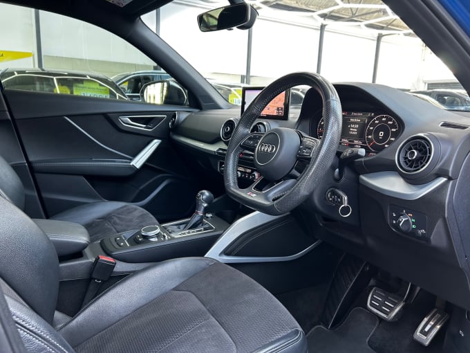 2025 Audi Sq2